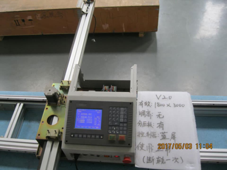 SteelTailor Valiant-s portable CNC cutting machine